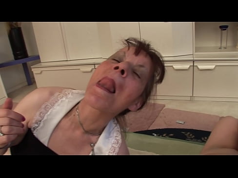 ❤️ Dvi močiutės ir vienas senelis mylisi trise ❤️❌ Šlapi prie porno lt.teencumpot.ru ❌